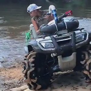 Meet your Posher, Bo